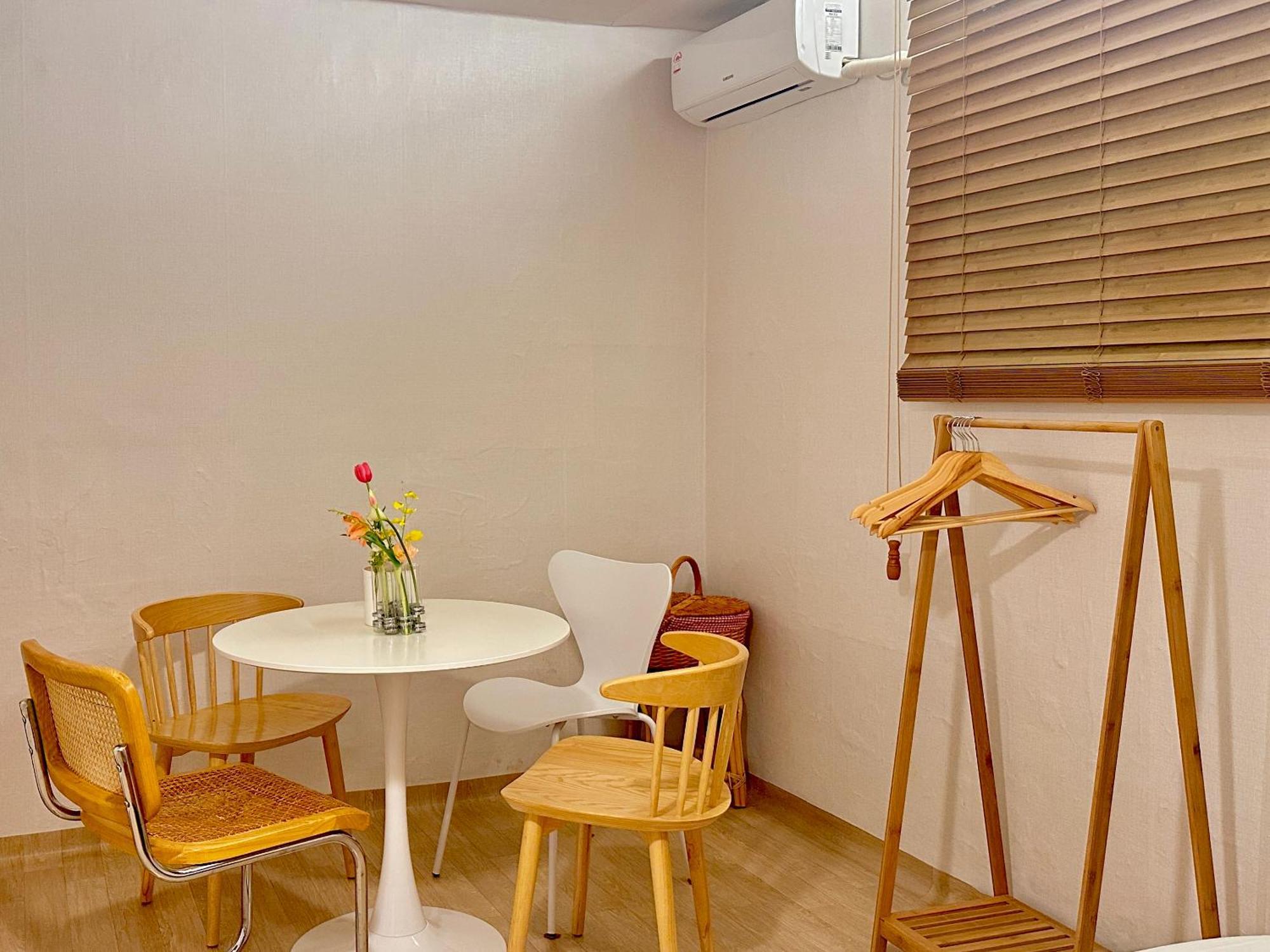 Near Amsa St 5min Kspo Lotte Mall River Jyp Guest house *